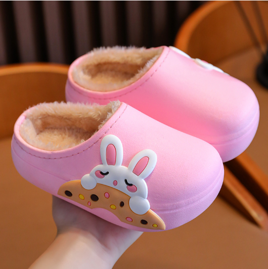 Winter Animal Slippers for Kids (One Pair)